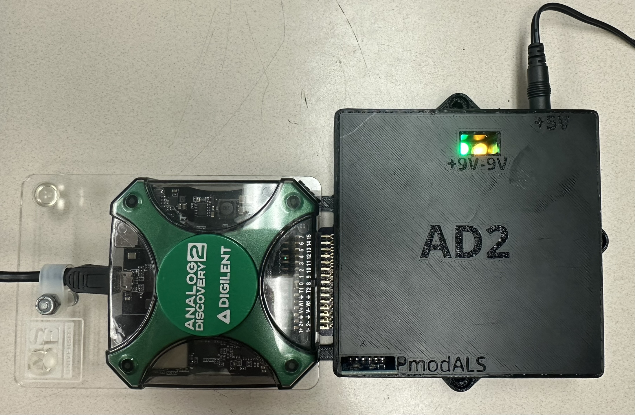 Assembled Analog Discovery 2 automated test module